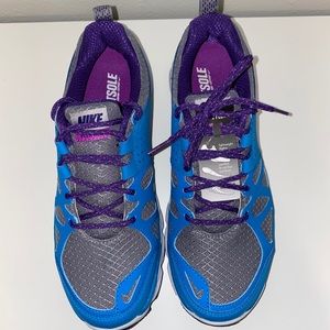 NEW Nike Trail Running Sneakers